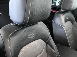 Volkswagen Touareg V6 TDI R-Line - Image 18