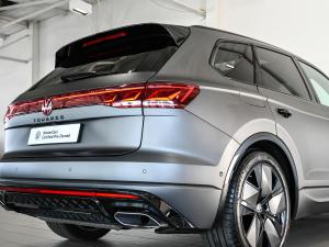 Volkswagen Touareg V6 TDI R-Line - Image 19