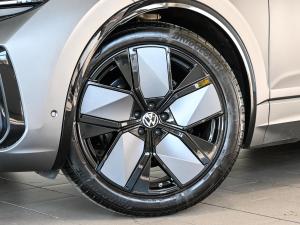 Volkswagen Touareg V6 TDI R-Line - Image 2
