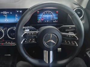 Mercedes-Benz GLA GLA200 Progressive - Image 18