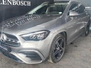 Mercedes-Benz GLA GLA200 Progressive - Image 2