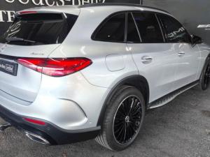 Mercedes-Benz GLC GLC300d 4Matic Avantgarde - Image 12