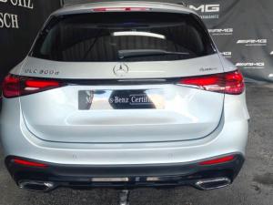 Mercedes-Benz GLC GLC300d 4Matic Avantgarde - Image 13