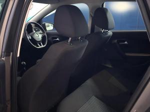 Volkswagen Polo Vivo hatch 1.4 Comfortline - Image 15