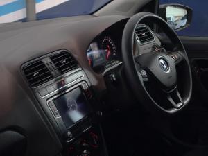 Volkswagen Polo Vivo hatch 1.4 Comfortline - Image 16