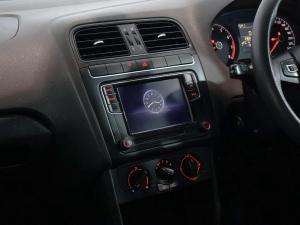 Volkswagen Polo Vivo hatch 1.4 Comfortline - Image 17
