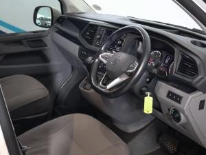 Volkswagen T6 Kombi 2.0 Bitdi Trendline Plus DSG - Image 20