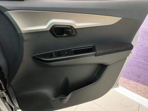 Mahindra KUV100 Nxt 1.2 G80 K6+ - Image 10