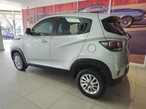 Mahindra KUV100 Nxt 1.2 G80 K6+ - Image 5