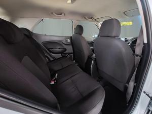 Hyundai Venue 1.2 Motion - Image 11