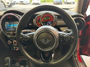 MINI Hatch Cooper Hatch 5-door - Image 13