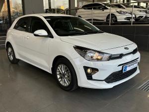 Kia Rio hatch 1.4 EX auto - Image 1