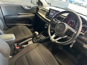 Kia Rio hatch 1.4 EX auto - Image 9