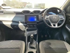Nissan Magnite 1.0 Turbo Acenta Plus manual - Image 12