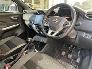 Nissan Magnite 1.0 Turbo Acenta Plus manual - Image 13