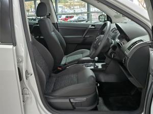 Volkswagen Polo Vivo hatch 1.4 Trendline auto - Image 10