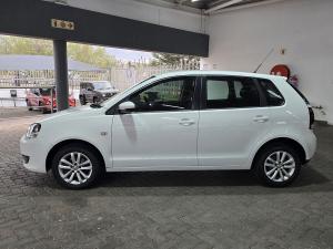 Volkswagen Polo Vivo hatch 1.4 Trendline auto - Image 4