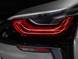 BMW i8 eDrive coupe Protonic Frozen Yellow Edition - Image 6