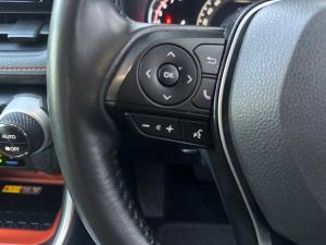 Toyota RAV4 2.0 GX-R AWD - Image 9