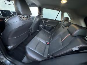 Toyota RAV4 2.0 GX-R AWD - Image 15