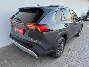 Toyota RAV4 2.0 GX-R AWD - Image 2
