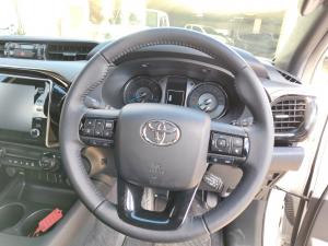 Toyota Hilux 2.8GD-6 double cab Legend auto - Image 8