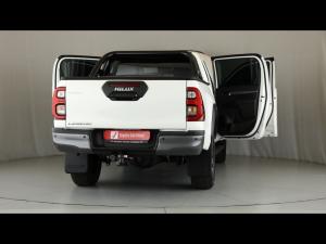 Toyota Hilux 2.8GD-6 double cab Legend auto - Image 9