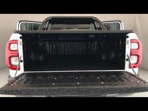 Toyota Hilux 2.8GD-6 double cab Legend auto - Image 18