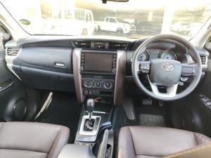 Toyota Fortuner 2.4GD-6 auto - Image 6