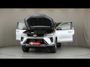 Toyota Fortuner 2.4GD-6 4x4 - Image 13