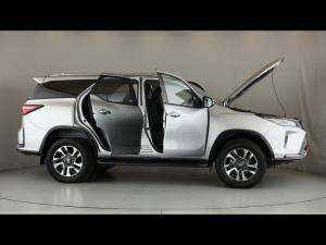 Toyota Fortuner 2.4GD-6 4x4 - Image 15