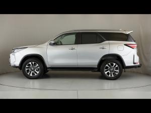 Toyota Fortuner 2.4GD-6 4x4 - Image 17