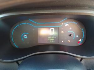Renault Kwid 1.0 Life - Image 9