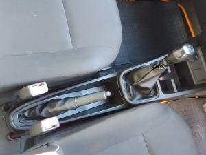 Renault Kwid 1.0 Life - Image 10
