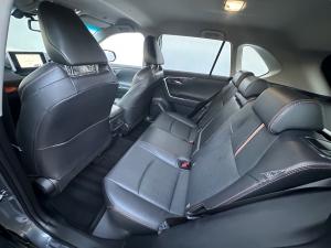 Toyota RAV4 2.0 GX-R AWD - Image 17