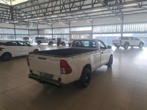 Toyota Hilux 2.4GD S (aircon) - Image 2