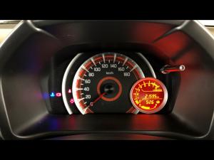 Toyota Vitz 1.0 XR manual - Image 23