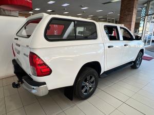 Toyota Hilux 2.4GD-6 double cab 4x4 Raider auto - Image 2