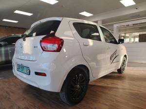 Toyota Vitz 1.0 XR auto - Image 3