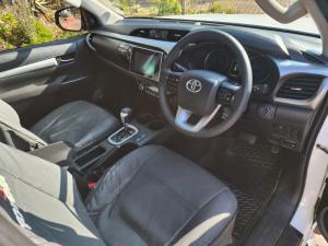 Toyota Hilux 2.8GD-6 double cab Raider auto - Image 7