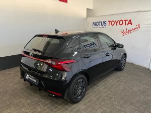 Hyundai i20 1.4 Motion auto - Image 2