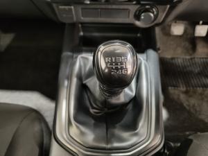 Isuzu D-Max 1.9TD double cab L 4x4 manual - Image 12