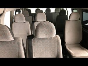 Toyota Hiace 2.5D-4D bus 14-seater GL - Image 11