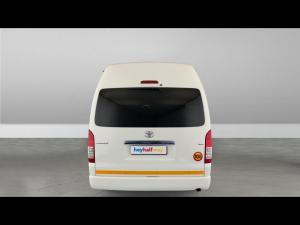 Toyota Hiace 2.5D-4D bus 14-seater GL - Image 18