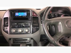Mitsubishi Pajero 3500i 3-Door automatic - Image 29