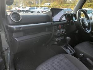 Suzuki Jimny 1.5 GLX AllGrip 3-door auto - Image 7