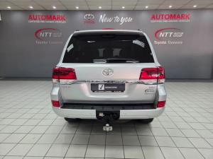 Toyota Land Cruiser 200 V8 4.5D VX-R automatic - Image 5