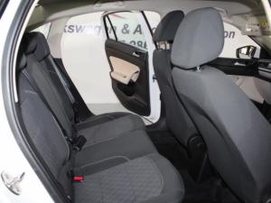 Volkswagen Polo 1.6 - Image 16