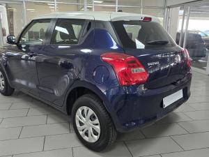 Suzuki Swift 1.2 GL auto - Image 16