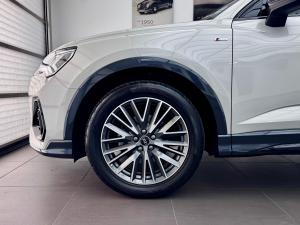 Audi Q3 Sportback 35TFSI Black Edition - Image 6